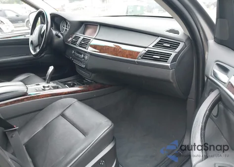 2009 BMW X5 xDrive30I z USA, uszkodzony, nr VIN 5UXFE43559L269227